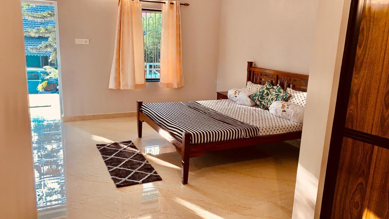 Stan-Inn, North Goa, Vagator, With Strong Wifi,Free Private Parking & Kitchen, Can Cook Where You Stay ภายนอก รูปภาพ