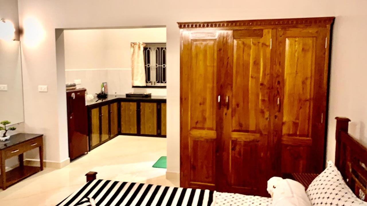 Stan-Inn, North Goa, Vagator, With Strong Wifi,Free Private Parking & Kitchen, Can Cook Where You Stay ภายนอก รูปภาพ