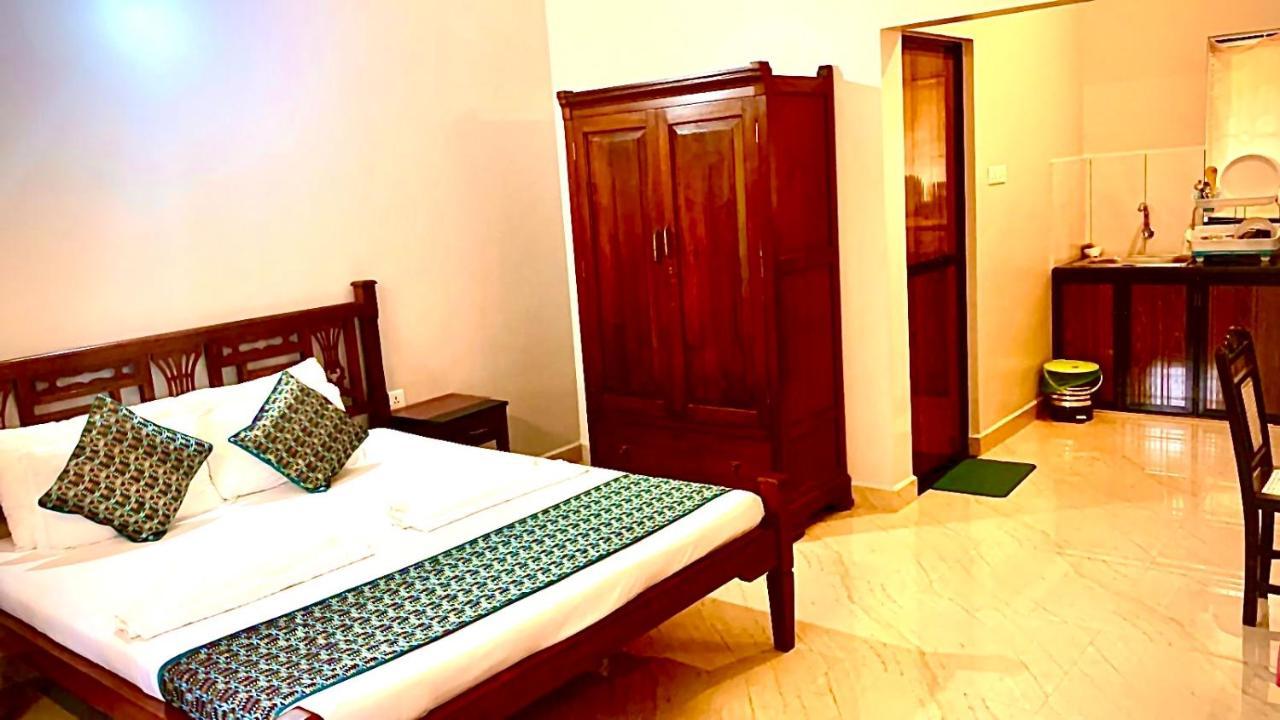 Stan-Inn, North Goa, Vagator, With Strong Wifi,Free Private Parking & Kitchen, Can Cook Where You Stay ภายนอก รูปภาพ
