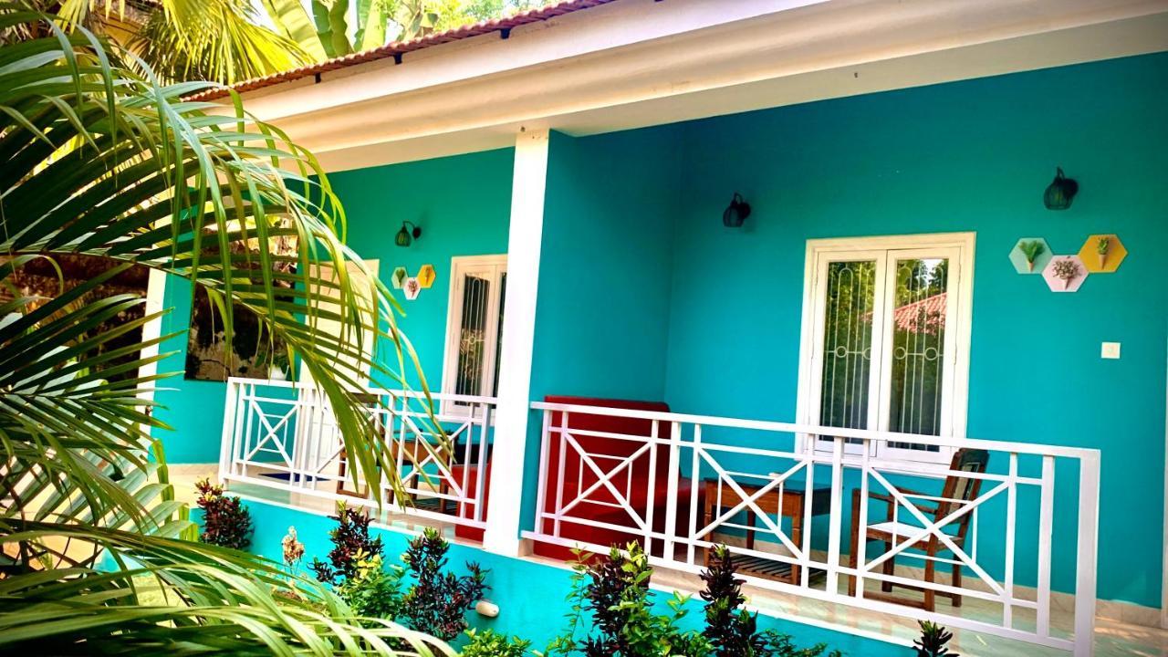 Stan-Inn, North Goa, Vagator, With Strong Wifi,Free Private Parking & Kitchen, Can Cook Where You Stay ภายนอก รูปภาพ
