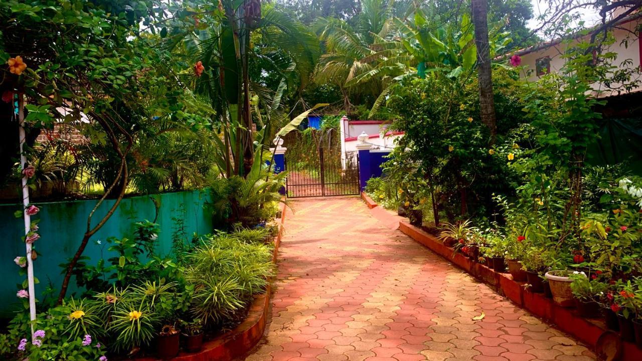 Stan-Inn, North Goa, Vagator, With Strong Wifi,Free Private Parking & Kitchen, Can Cook Where You Stay ภายนอก รูปภาพ